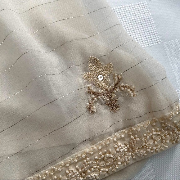 American Eagle Tank Top Blouse - Picture 7 of 7